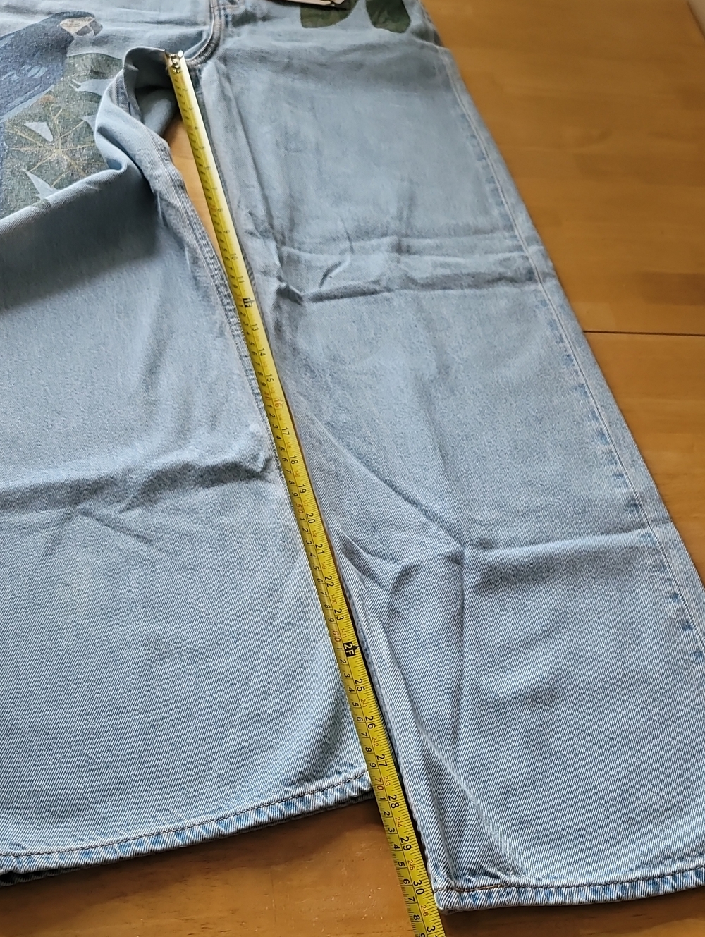 Levi’s x Farm Rio High Loose Jeans - Picture 8 of 16